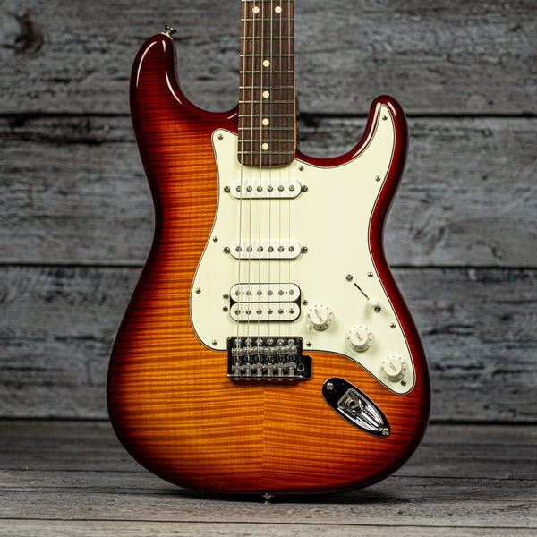 Fender Standard Stratocaster HSS Plus Top
