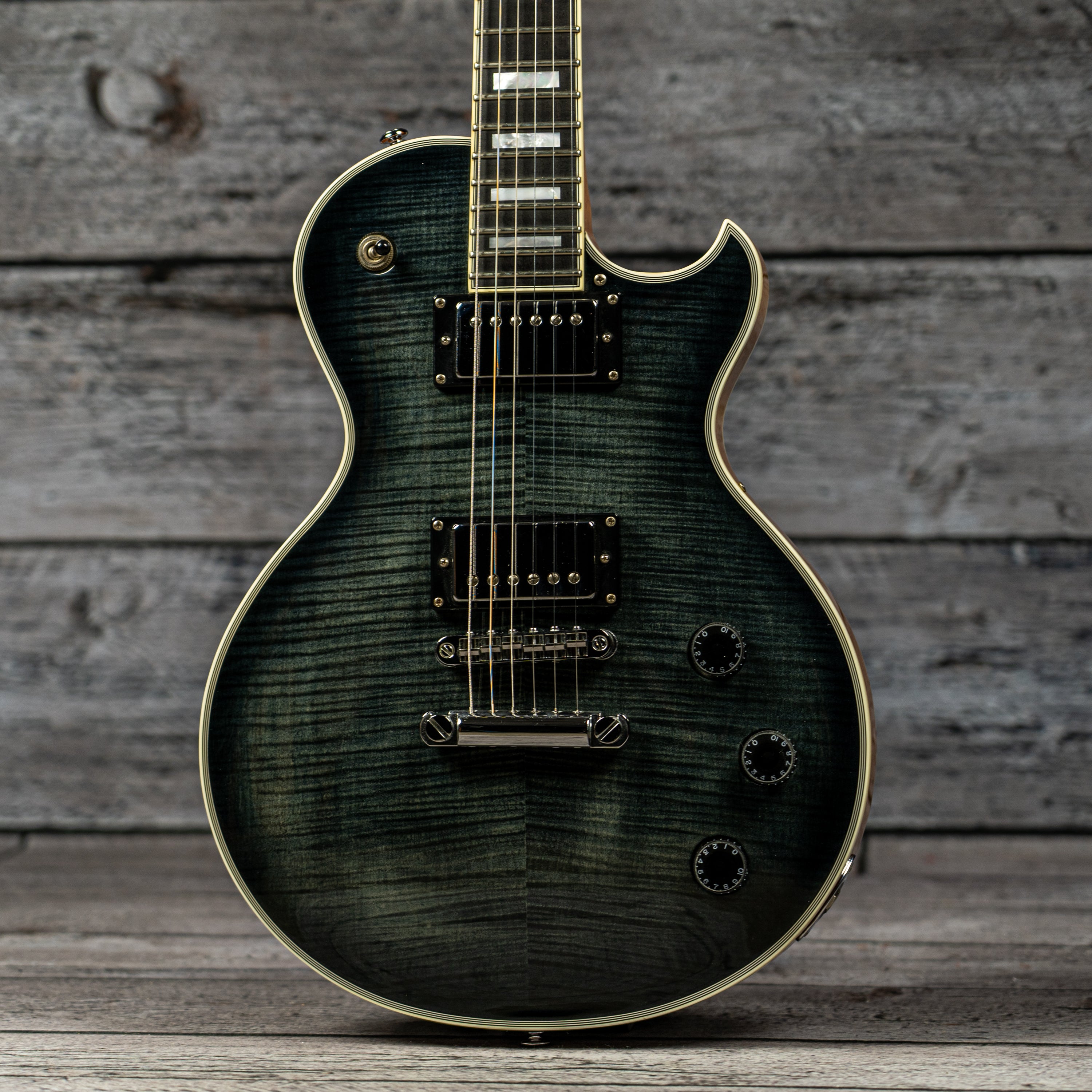 Schecter Diamond Series Solo-II Custom (USED)