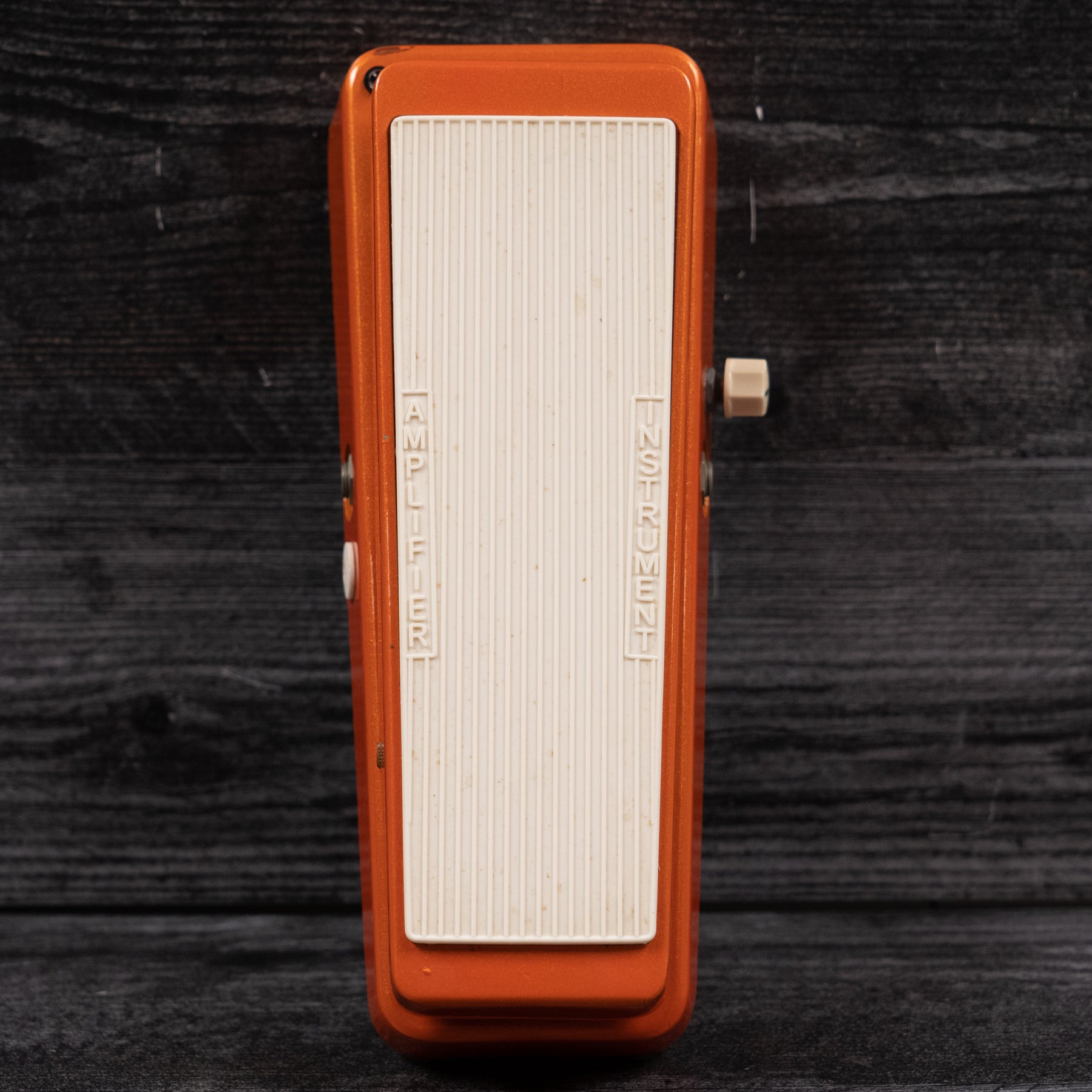 Black Cat Monster K-Fuzz Wah (Candy Orange Sparkle + White Creamsicle)