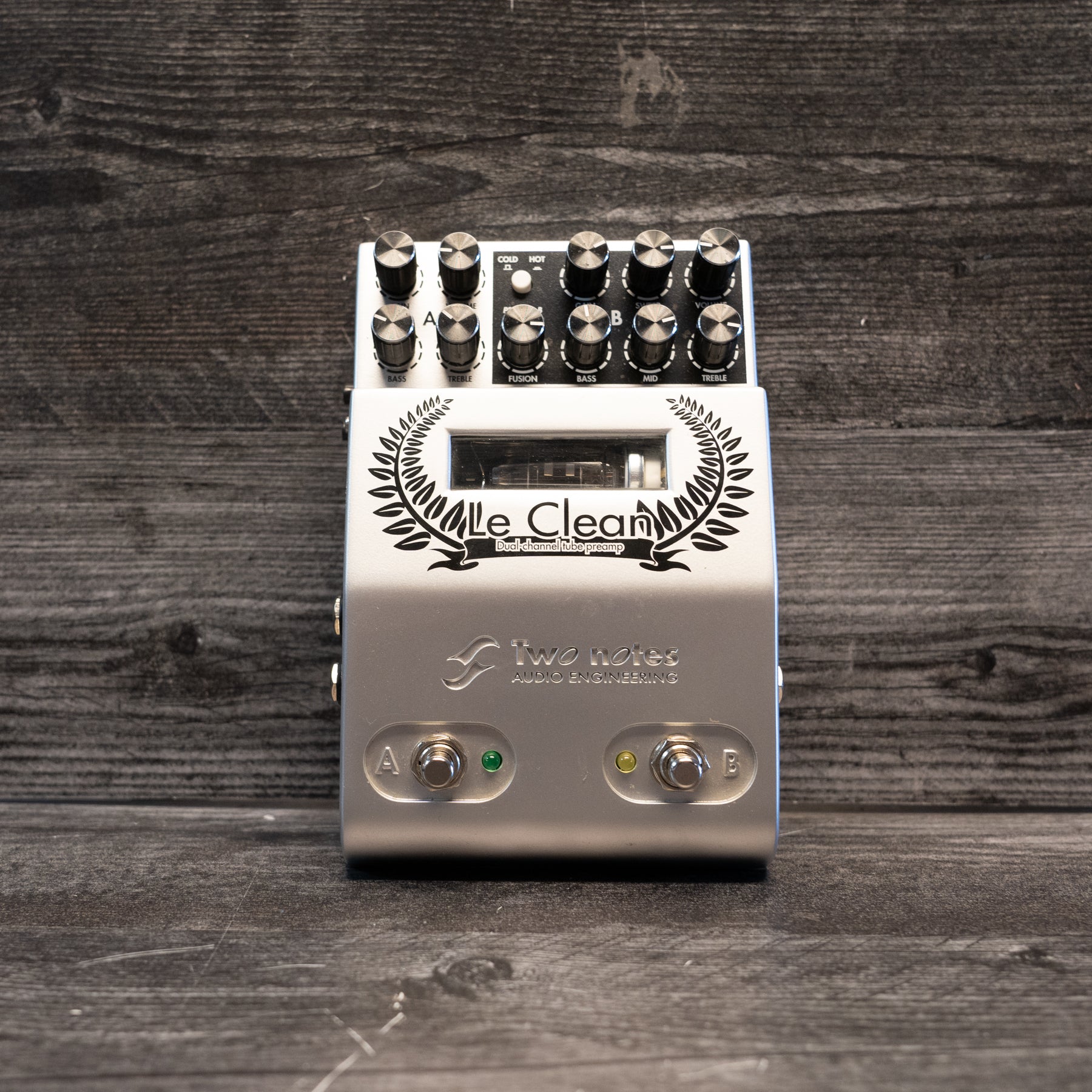 Two Notes Le Clean Dual Channel Tube Preamp (USED)