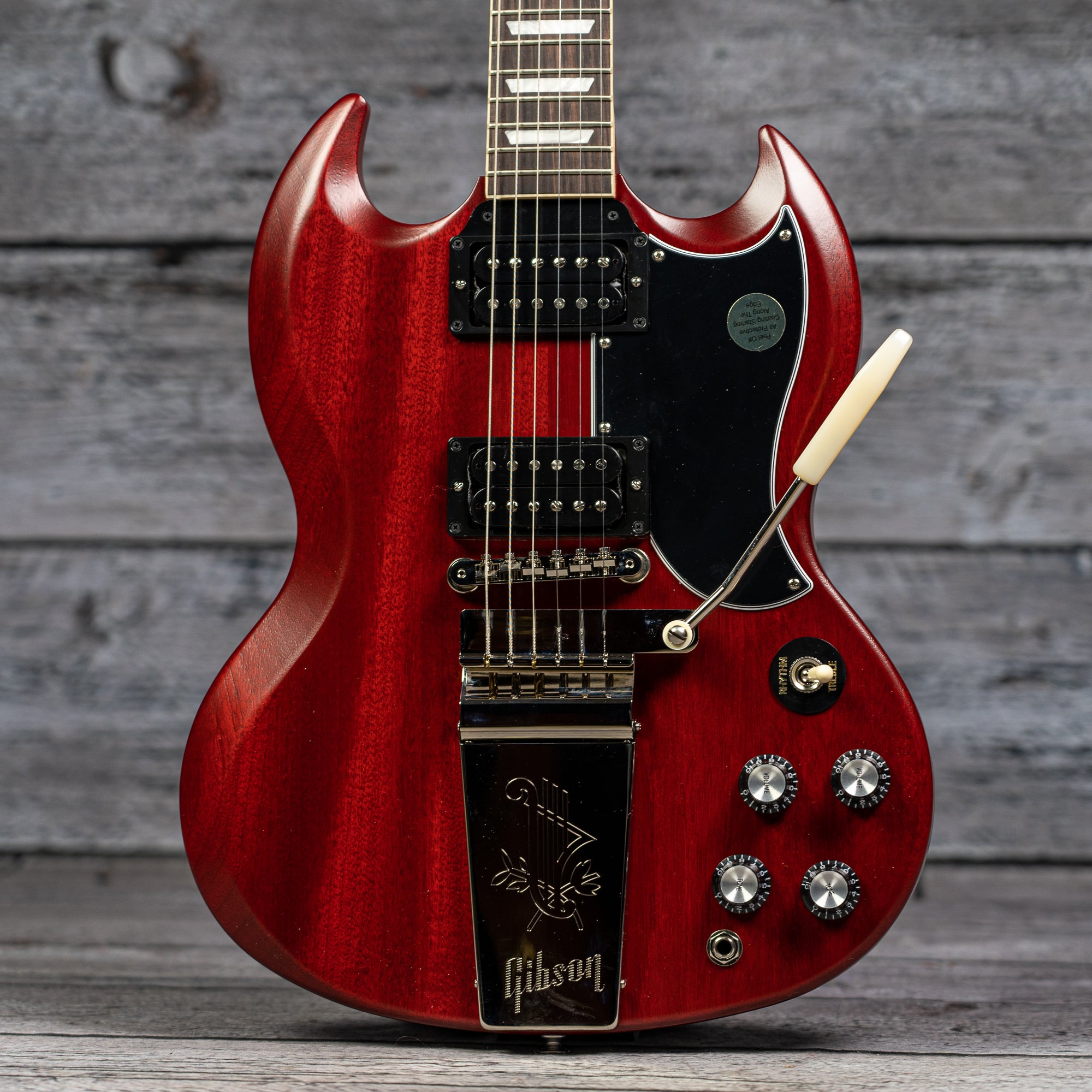 Gibson SG Standard 61 Maestro Vibrola Faded Vintage Cherry Satin