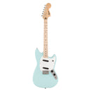 Squier Sonic Mustang - Maple Fingerboard, White Pickguard, Daphne Blue