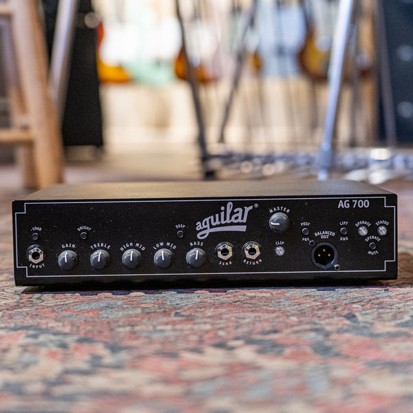 Aguilar AG 700