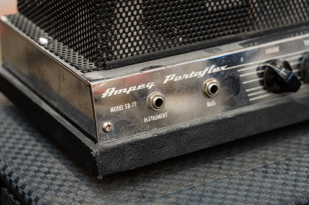 Ampeg SB-12 Portaflex Mid '60s