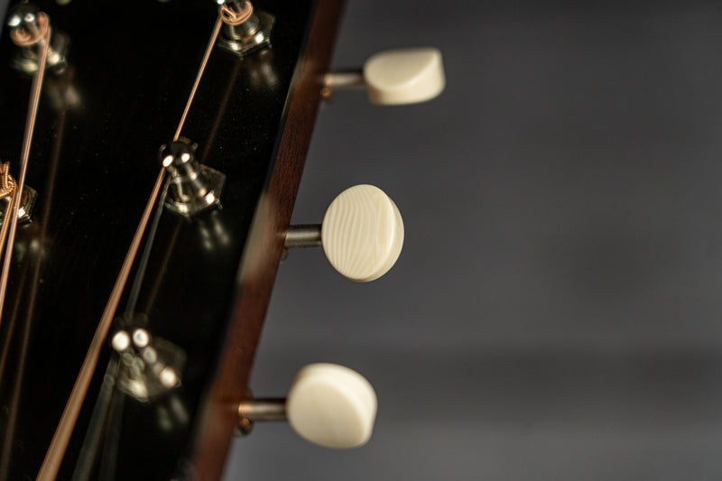 Bourgeois Blues Professional L-DBO - Satin
