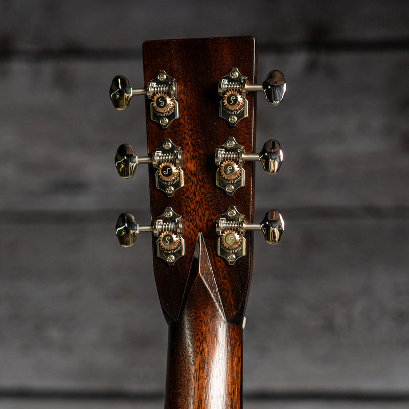 Bourgeois Professional Series Vintage Dreadnought - Satin
