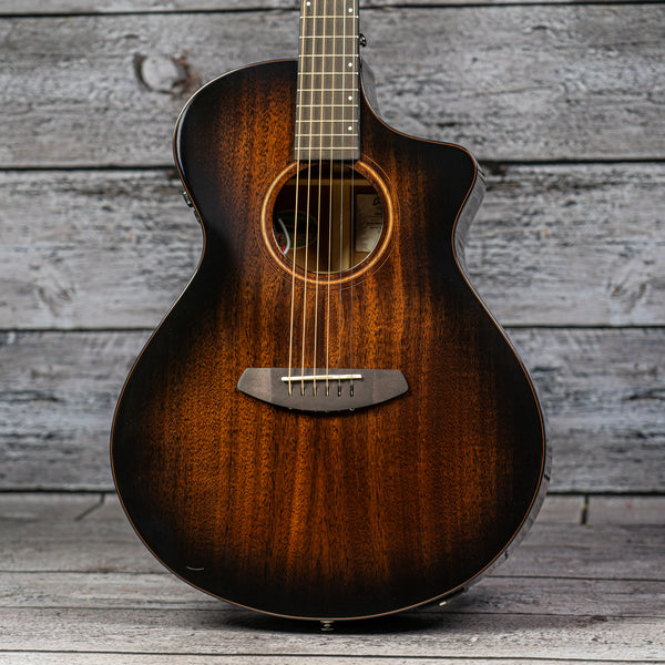 Breedlove Wildwood Pro Concert Suede CE African Mahogany-African Mahogany (DEMO)