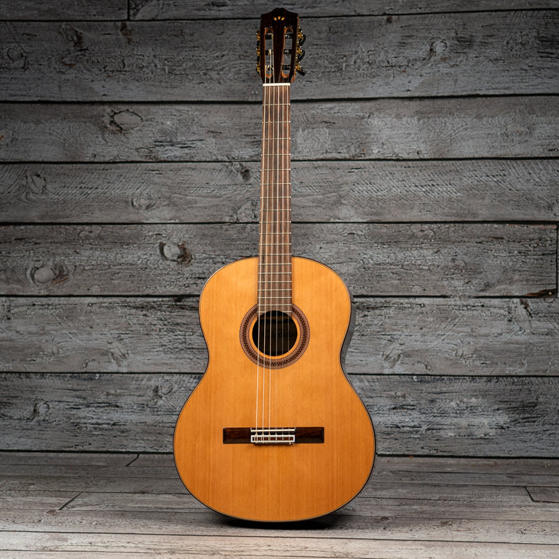 Cordoba C7