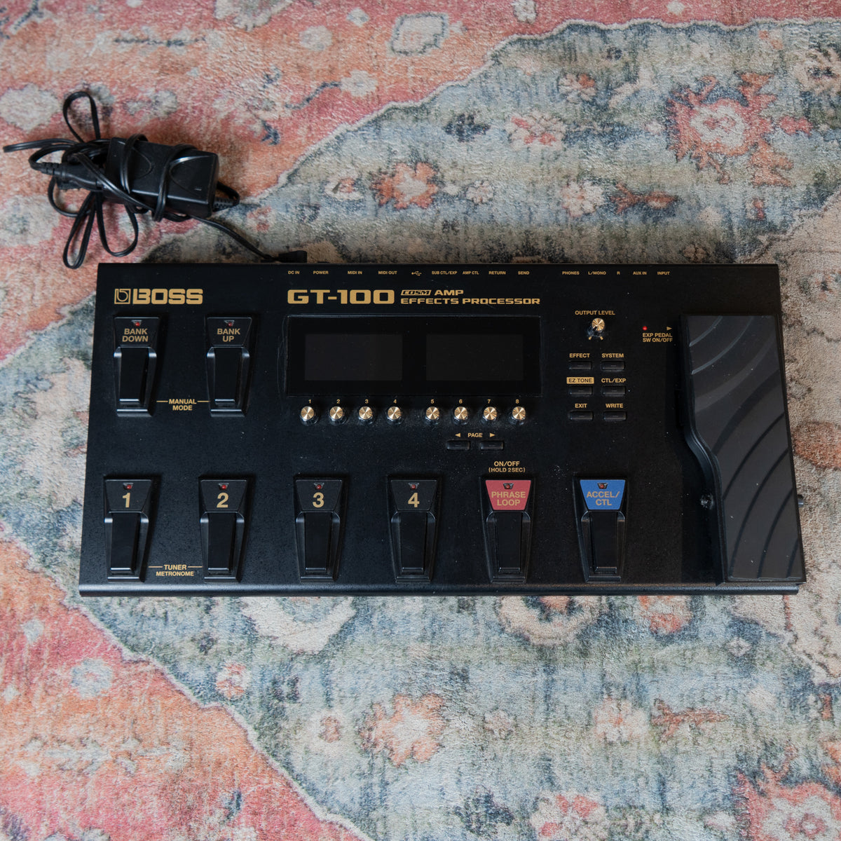 Boss GT-100 Amp Effects Processor (USED)