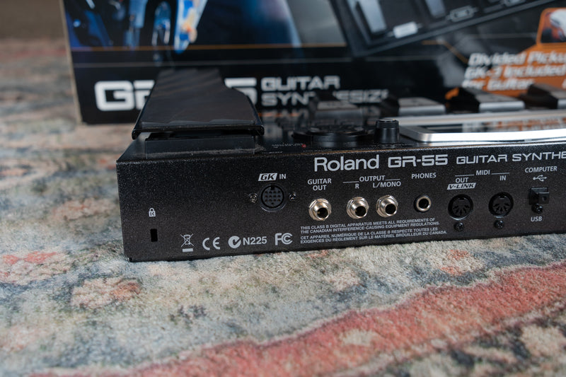 Used Roland GR-55 Guitar Synthesizer Effect Processor