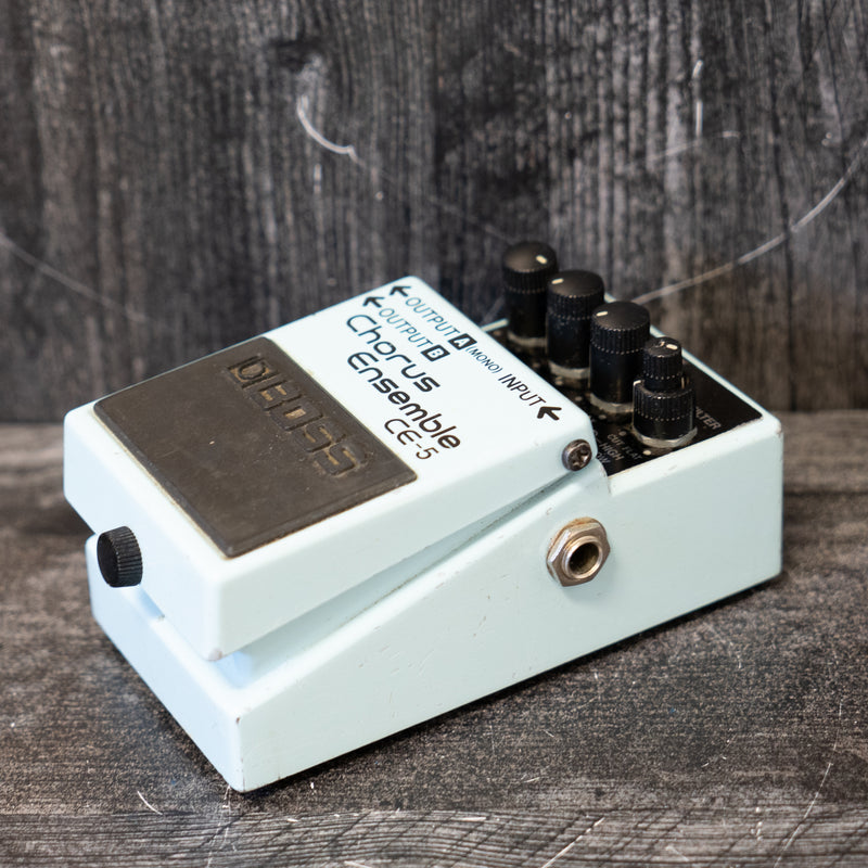 Boss CE-5 Chorus Ensemble