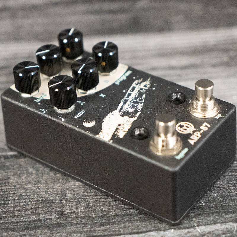 Walrus Audio ARP-87