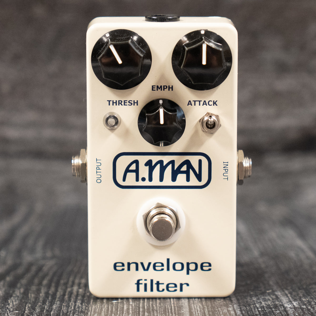 Analog.Man Block Logo Envelope Filter