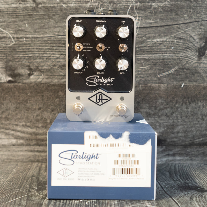 Universal Audio Starlight Echo Station Pedal