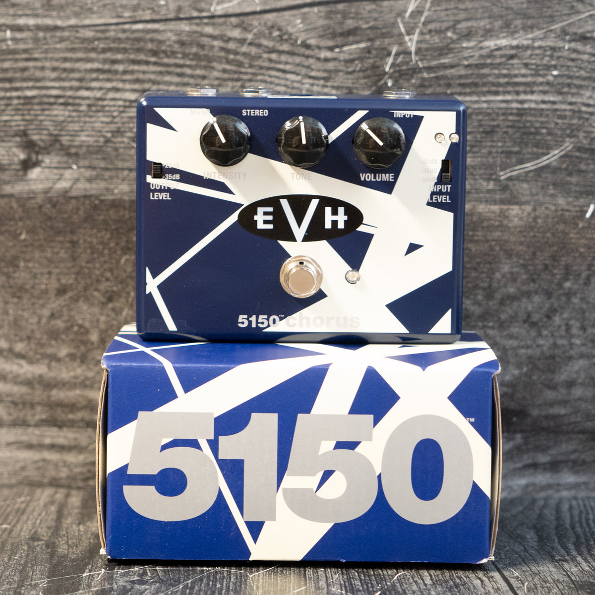 EVH 5150 Chorus 新品 MXR® EVH 5150™ Chorus : Musical Instruments