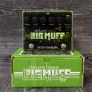 Electro-Harmonix Deluxe Bass Big Muff Pi Distortion / Sustainer
