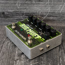Electro-Harmonix Deluxe Bass Big Muff Pi Distortion / Sustainer