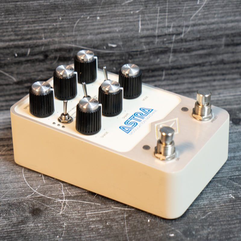 Universal Audio Astra Modulation Machine