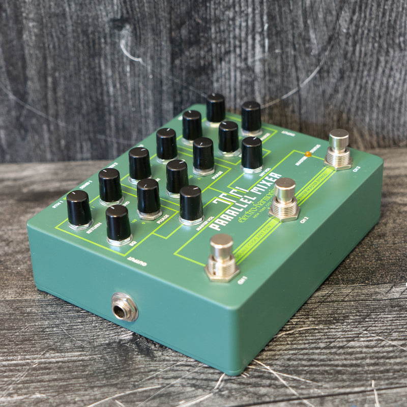Electro-Harmonix Tri Parallel Mixer Effects Loop Mixer/Switcher