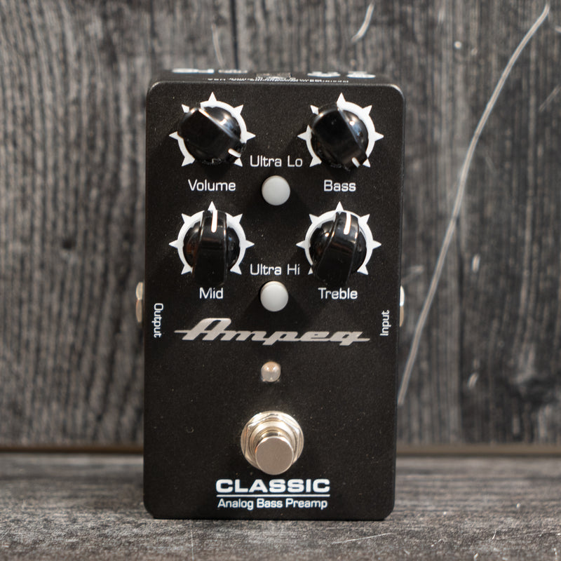 ampeg preamp pedal Ampeg Classic Analog Bass Preamp