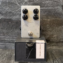Darkglass Electronics Hyper Luminal Hybrid Compressor