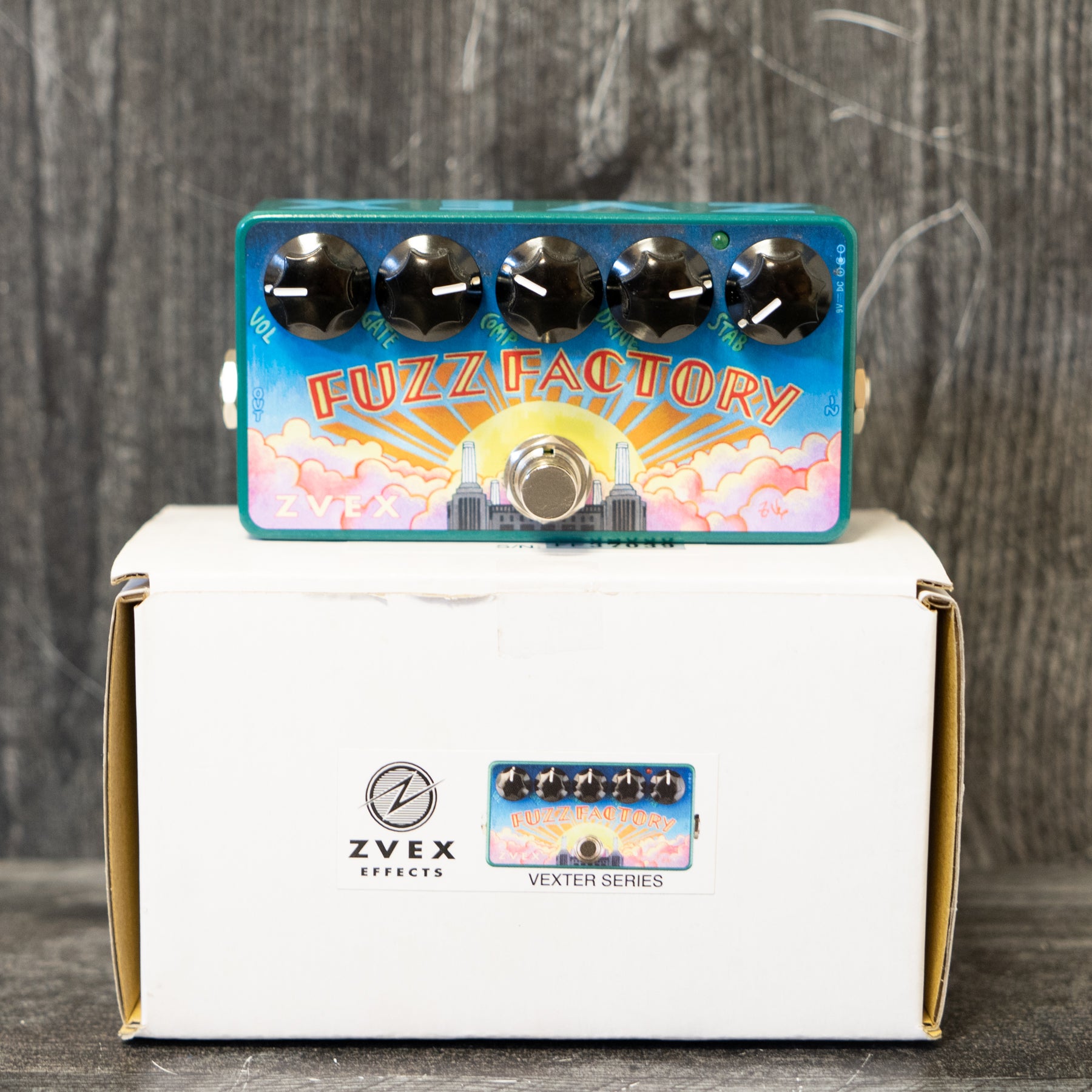 Effects & Pedals | Fuzz Effects & Pedals | Fuzz