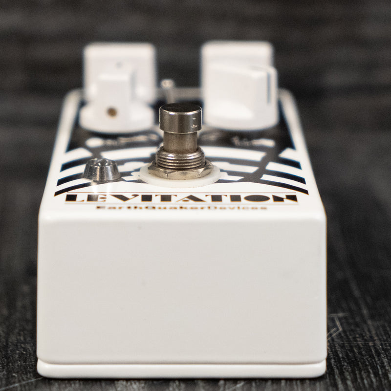 EarthQuaker Devices Levitation Reverb