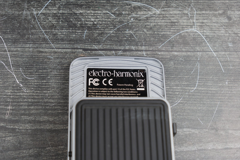 Electro Harmonix Crying Bass