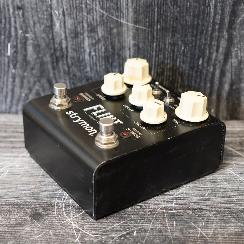 Strymon Flint Reverb and Tremolo V1