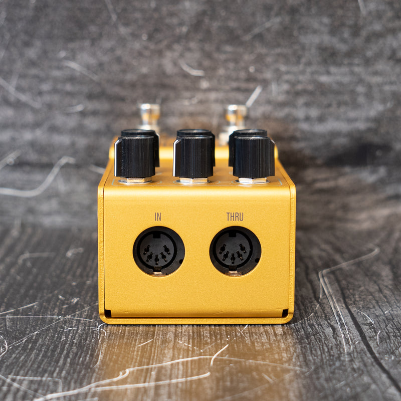 Walrus Audio Mako ACS1 Amp + Cab Simulator