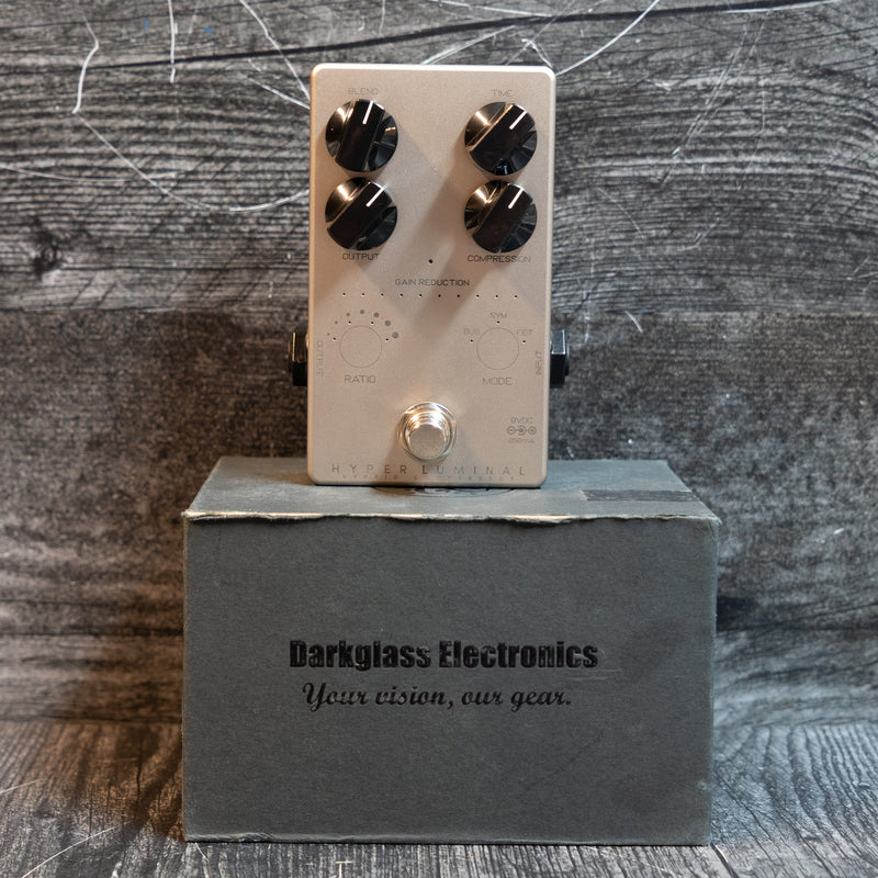 Darkglass Electronics Hyper Luminal Hybrid Compressor