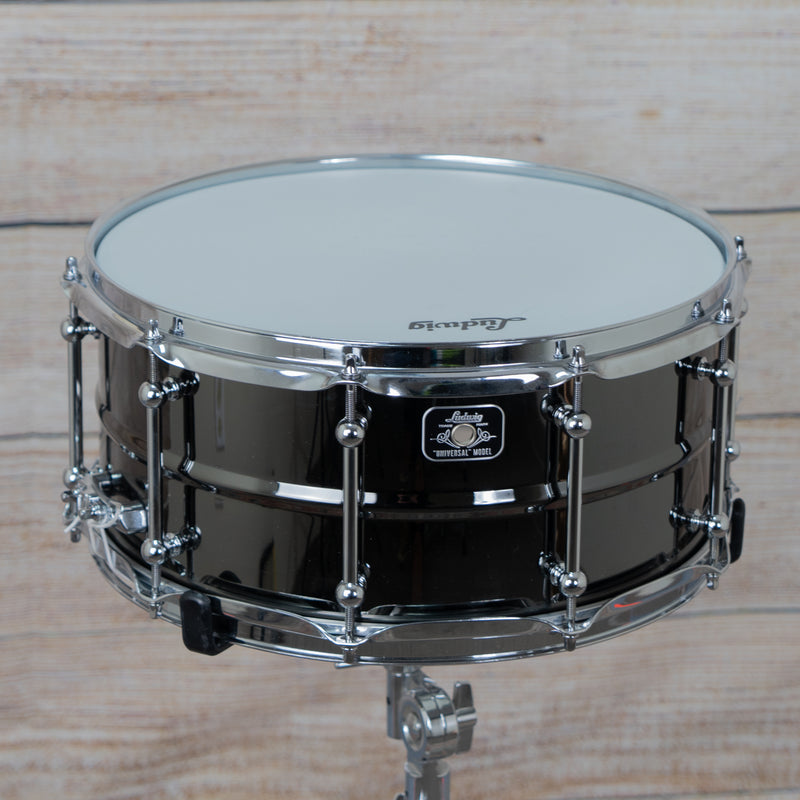 Ludwig Universal Snare - 14x6.5"