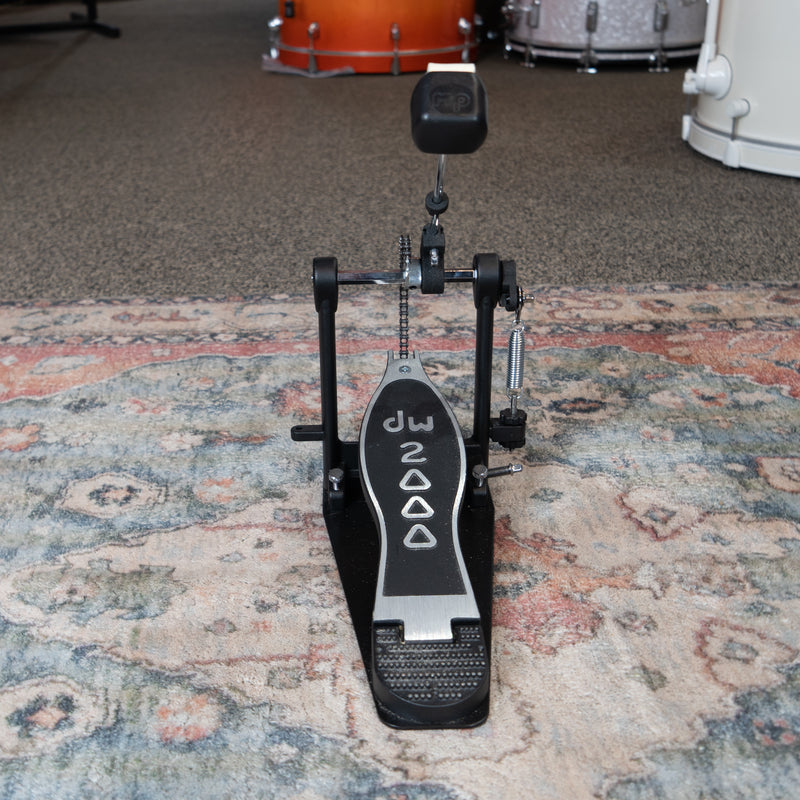 DW 2000 Single Kick Pedal