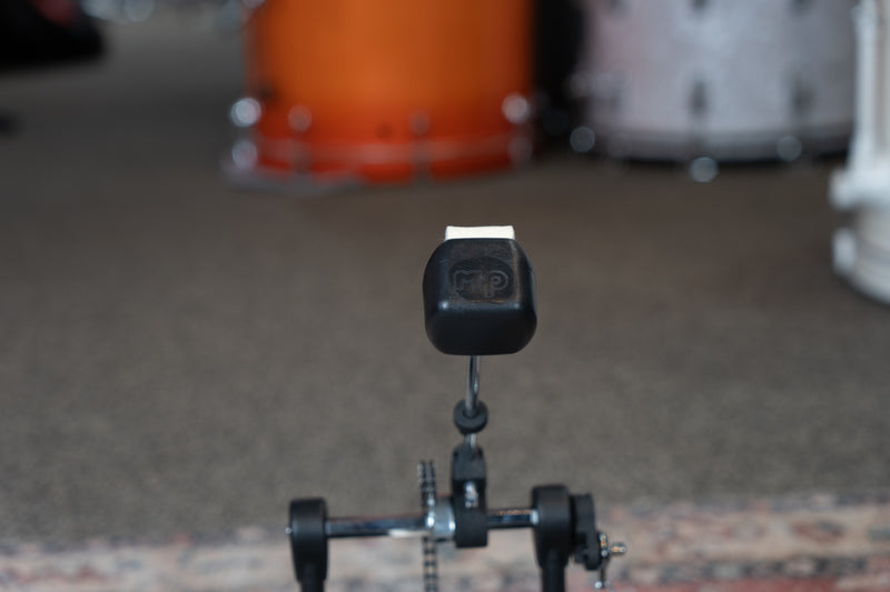 DW 2000 Single Kick Pedal