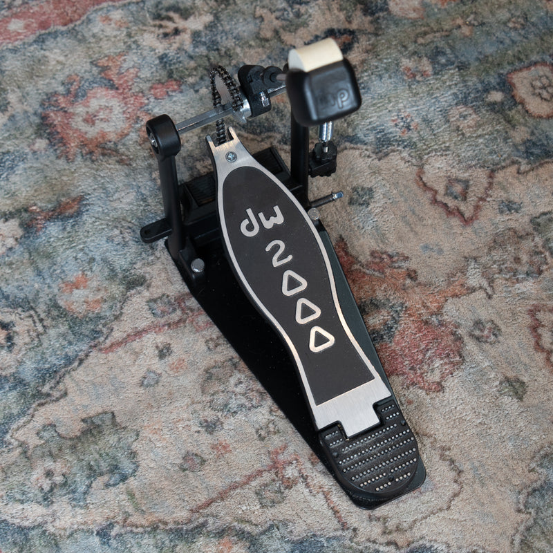 DW 2000 Single Kick Pedal