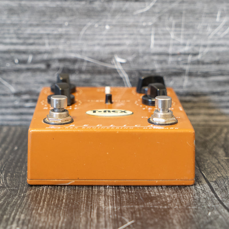 T-Rex Replica Delay Pedal