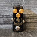 Decibelics Golden Horse