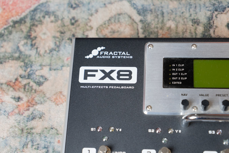 Fractal FX-8 Multi-Effects Pedalboard