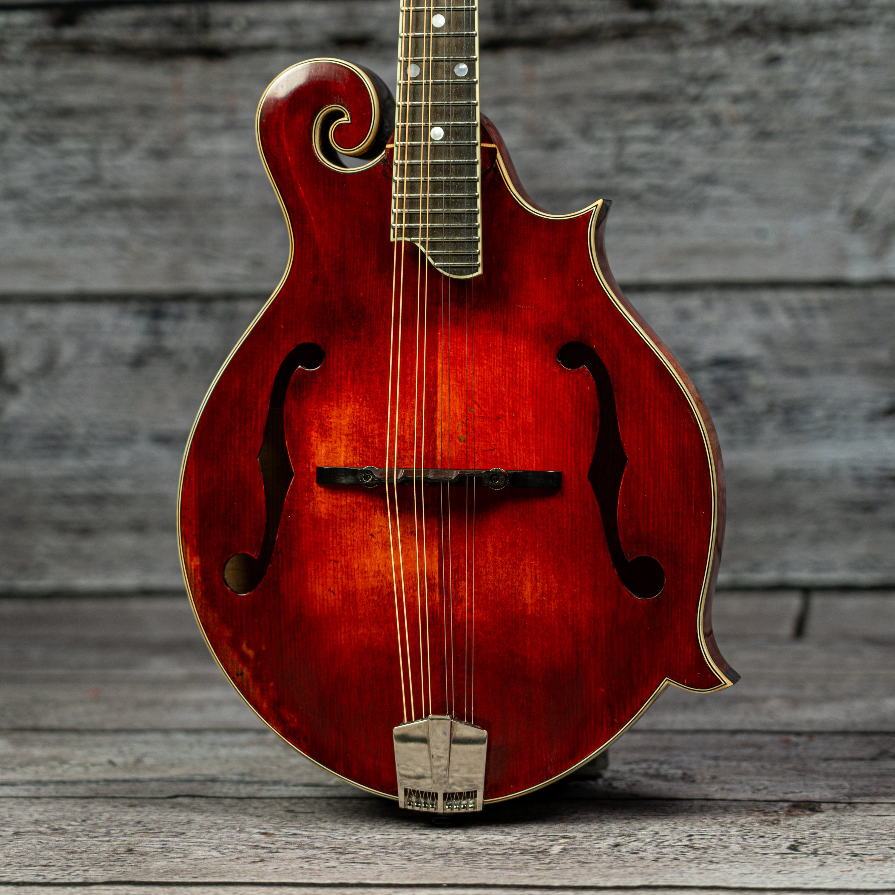 Eastman MD-305 マンドリン Antique Red Eastman MD-305 A-Style Folk Mandolin – The Fret House