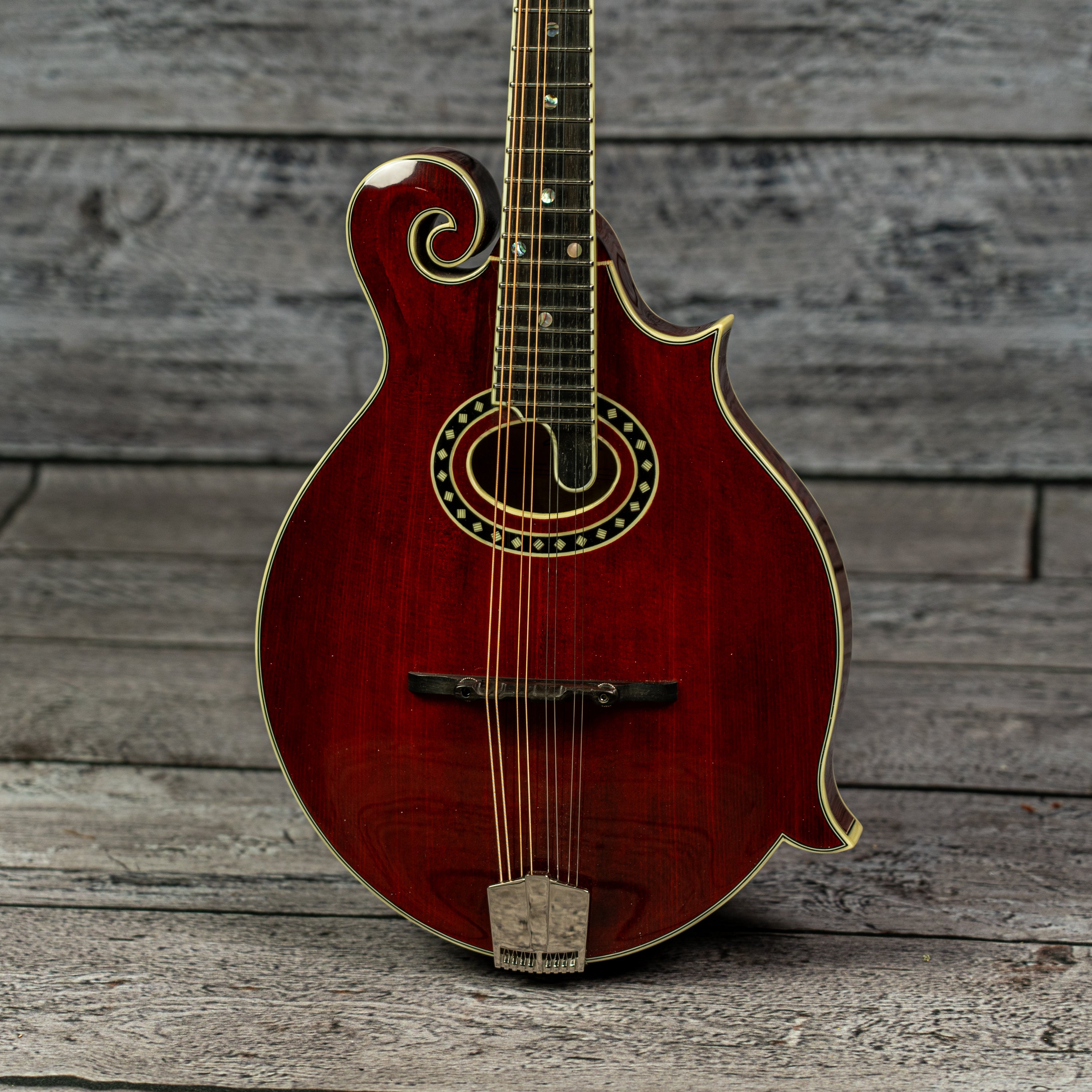 Eastman MD-305 マンドリン Antique Red Eastman MD305 A-Style Mandolin | Reverb