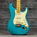 Fender American Professional II Stratocaster - Miami Blue