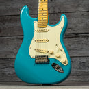 Fender American Professional II Stratocaster - Miami Blue