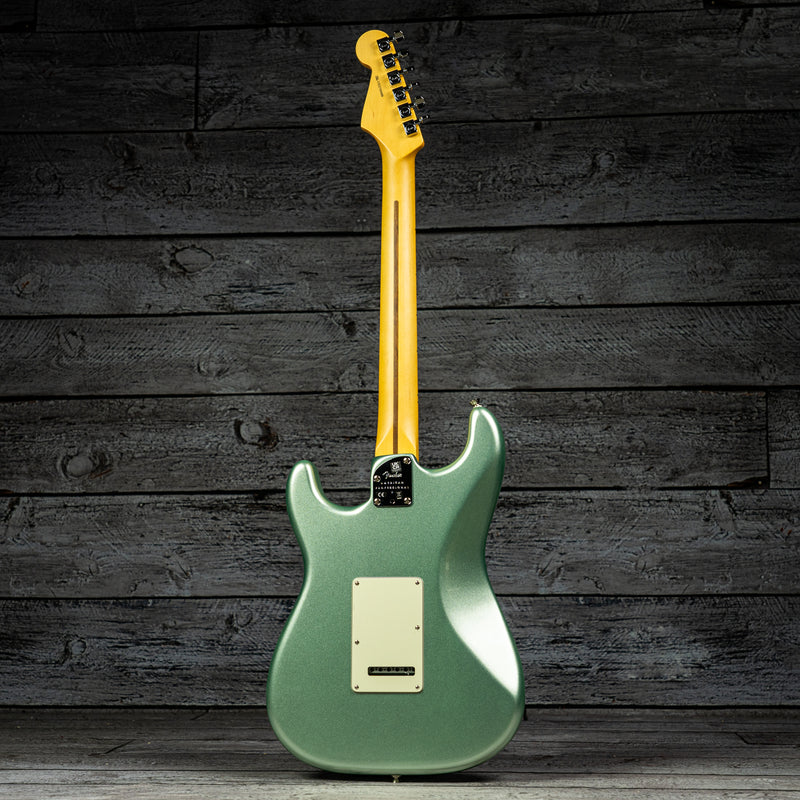 Fender American Professional II Stratocaster HSS - Mystic Surf Green (DEMO)