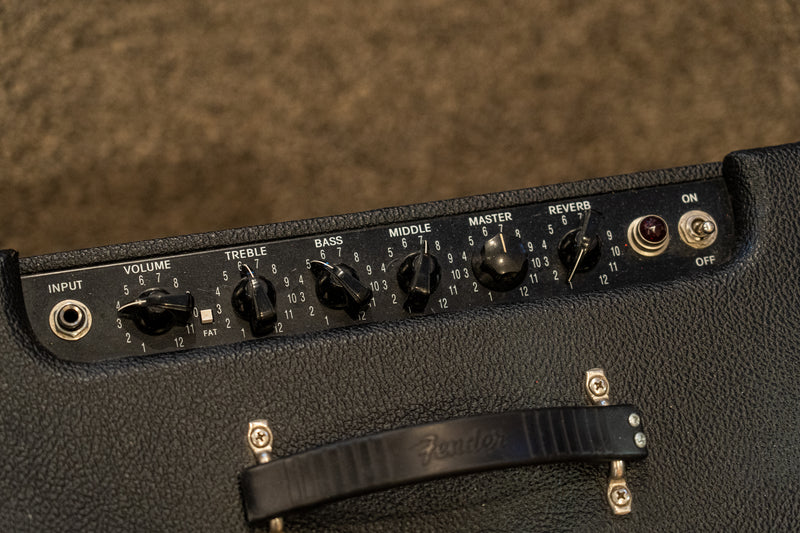 Fender Blues Junior III 15-Watt 1x12"
