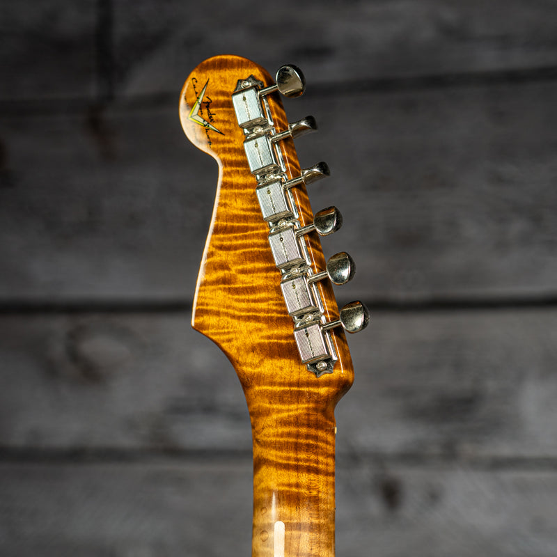 Fender Custom Shop 2023 Limited Edition Roasted '50s Stratocaster DLX Closet Classic - 1-Piece 4A Roasted Flame Maple, Wide-Fade Aged Chocolate 2-Color Sunburst