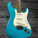 Fender Custom Shop W25 Custom Deluxe Stratocaster - TAOS Turquoise