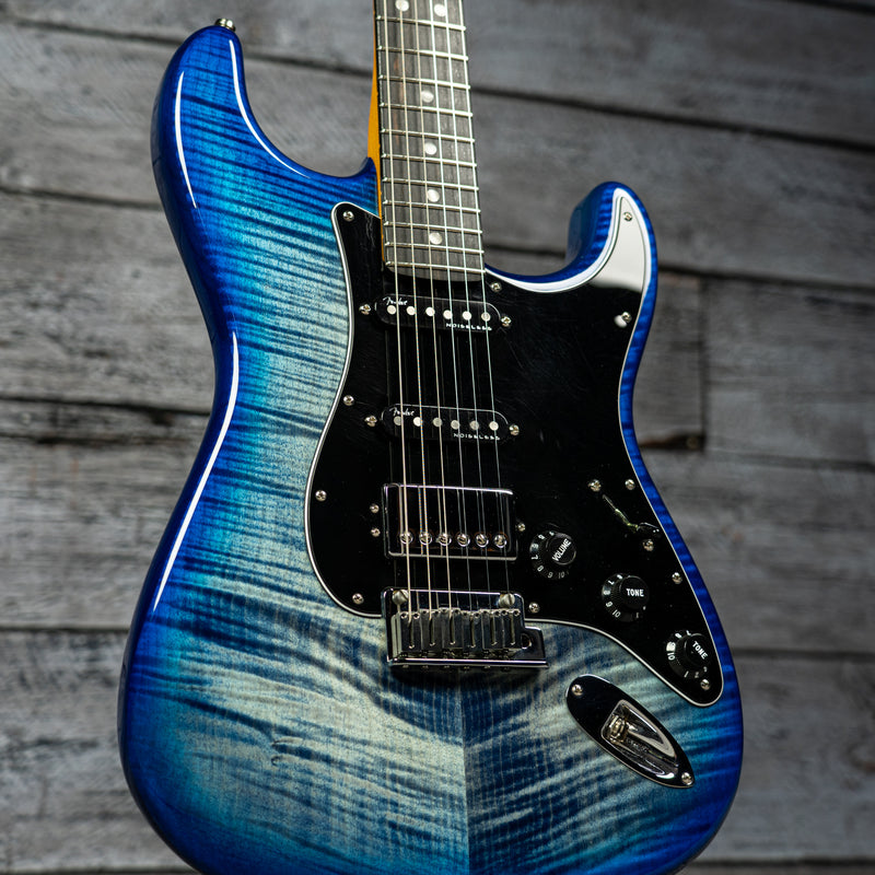 Fender DE American Ultra HSS Stratocaster