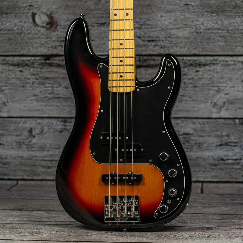 Fender Deluxe Active Precision Bass Special