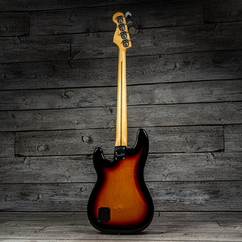Fender Deluxe Active Precision Bass Special