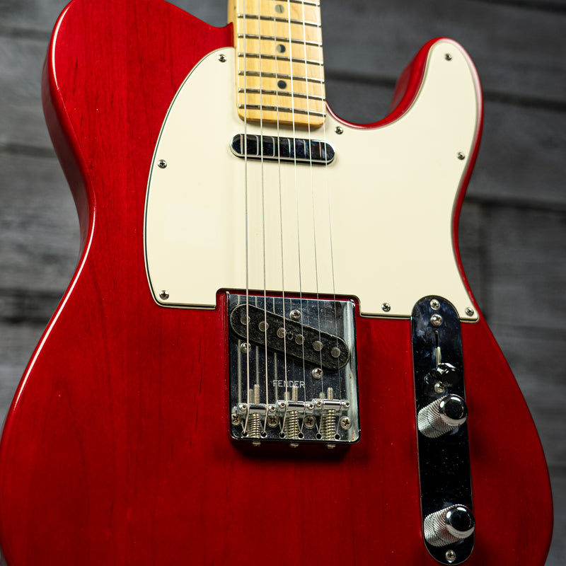 Fender Highway 1 Telecaster - Crimson Red Transparent